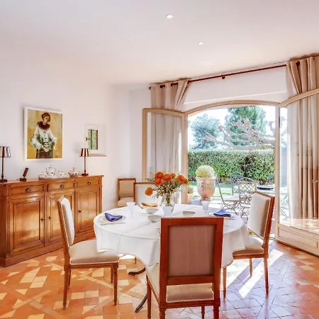 La Chantori Villa *